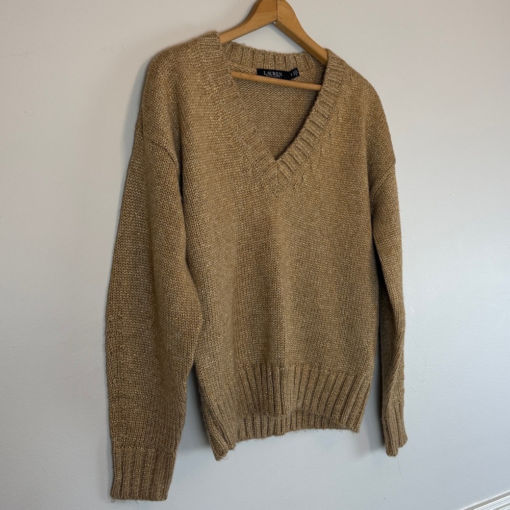 Lauren Ralph Lauren V-neck Classic Gold Women’s size Small
